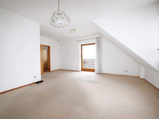 DG großes Zimmer mit Loggia