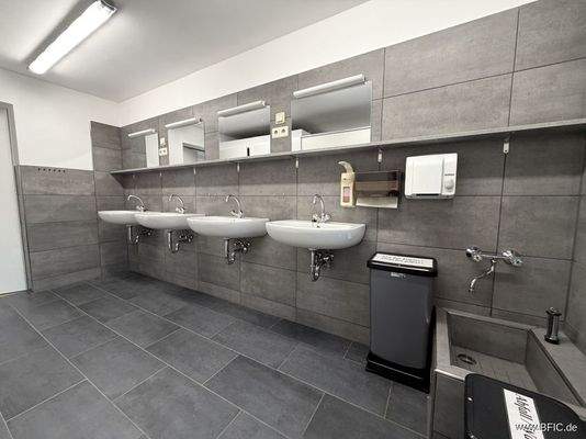 Sanitärbereich Damen