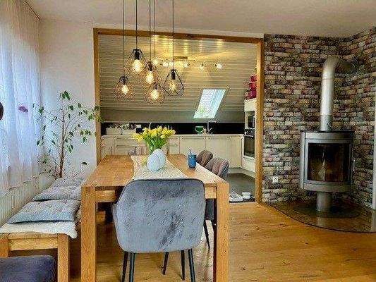 Essbereich und Küche DG.jpg