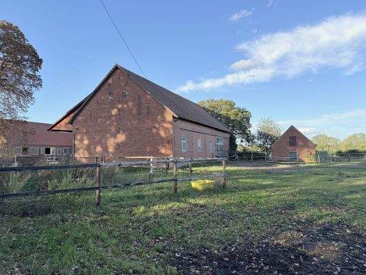 Rückseite Stallung 