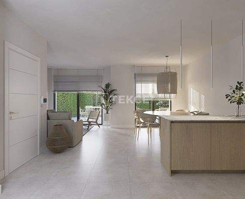 Elegant Homes Near Sea in Casares Malaga