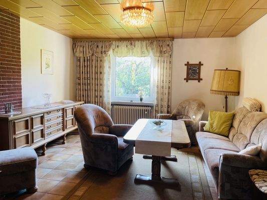 Wohn- und Essbereich im OG 