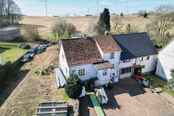 Drohne seitlich Front