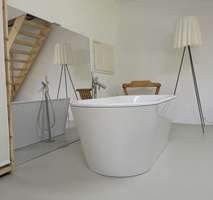 Atelier mit freistehender Badewanne.jpg