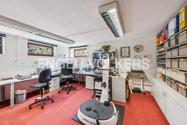 Zimmer Untergeschoss