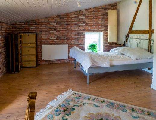 Wohnhaus DG Gästezimmer 8210.jpg