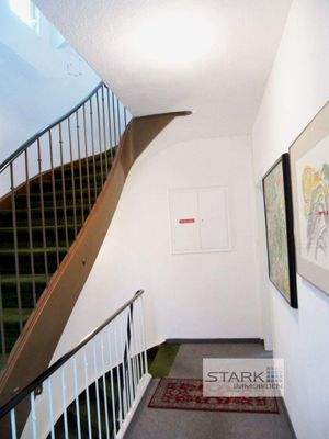 Hausflur und Treppenhaus.jpg