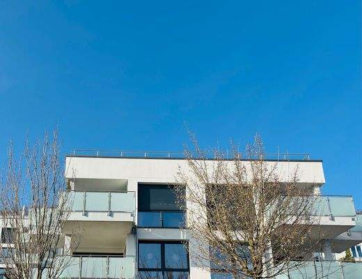 über die ganze Breite