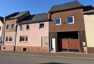 Straßenansicht