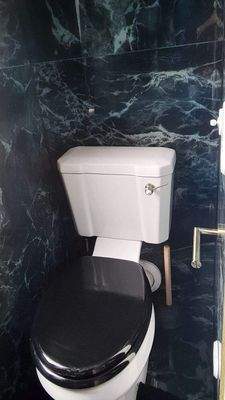 1. Obergeschoss Badebereich (9).jpeg