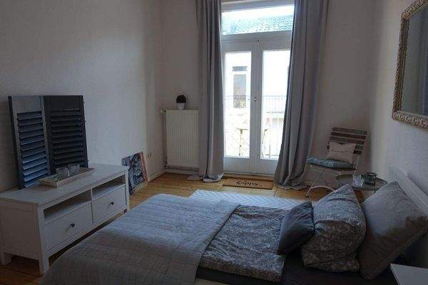 Schlafzimmer II mit Balkon