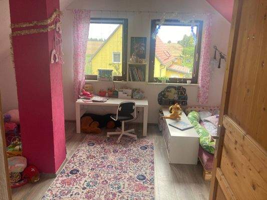 17. OG Kinderzimmer 1