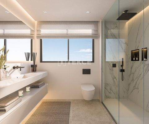 Well-Located Sea-View Properties El Higueron Fuengirola