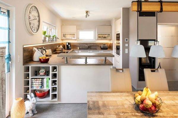 ...mit Frühstücks-Theke