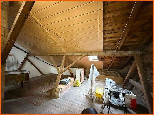 Dachgeschoss ggf. ausbaufähig