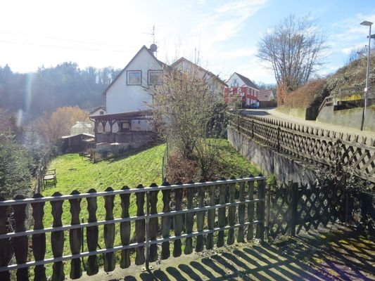 Ansicht Norden mit Garten