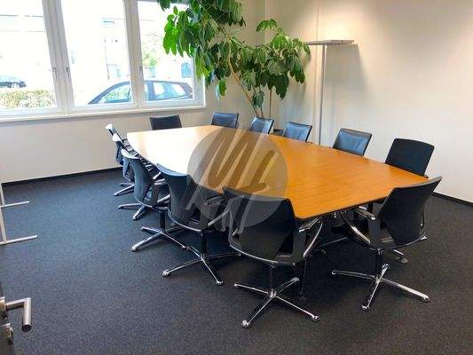 INFOS UNTER: 06171-586000