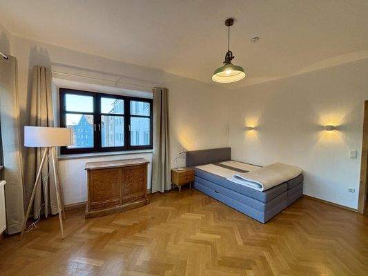 Zimmer 2 -Einrichtungsbeispiel