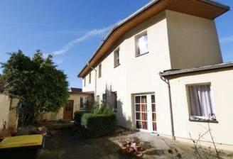 Innenhof mit Hinterhaus