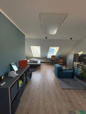 Lichtdurchflutetes DG