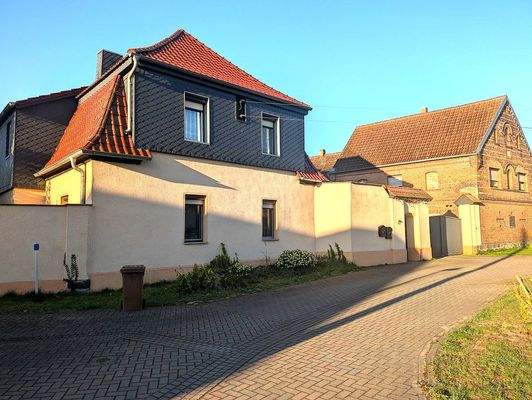 Straßenansicht Haus 1