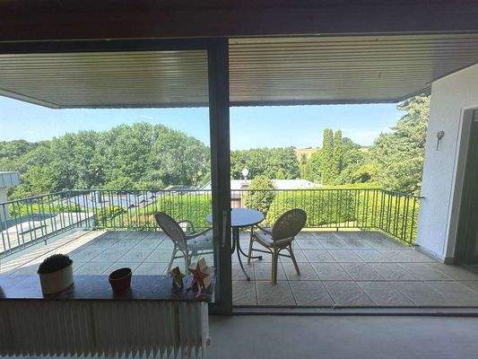 Balkon vor dem Wohnzimmer