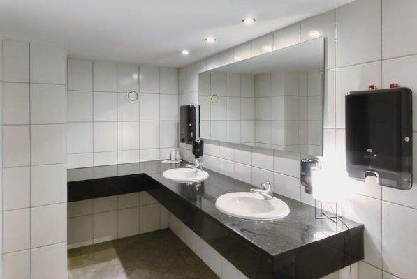 2155-Haupthaus-EG (Bad/Wc)