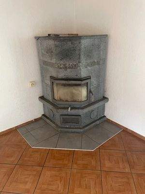 Kachelofen.jpg