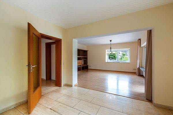 Blick ins Wohnzimmer