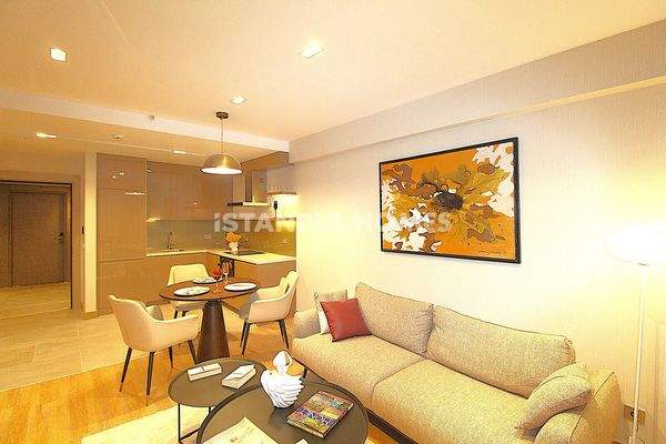 Elegant Flats near the Mall in Istanbul Küçükçekmece