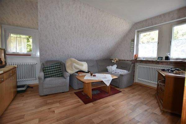 Wohn-/Schlafzimmer (DG)