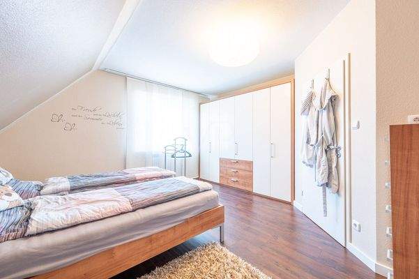 Wohnung 3 DG Schlafzimmer
