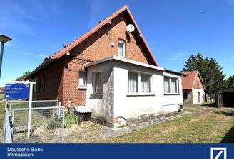 Blick von der Einfahrt