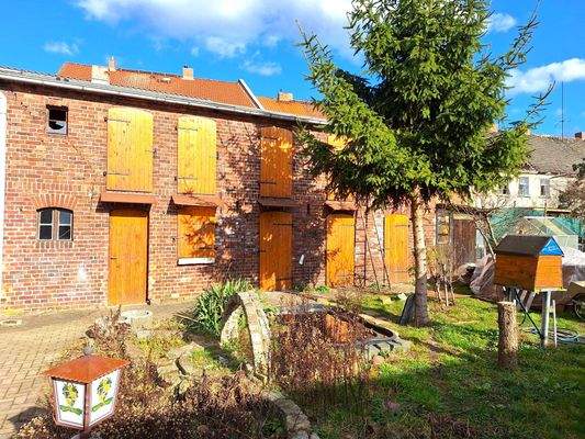 10 Nebengelass links.jpg