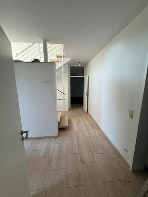 f3bdcd85-75e5-4a66-aa9d-b10c83354d23-1961357354