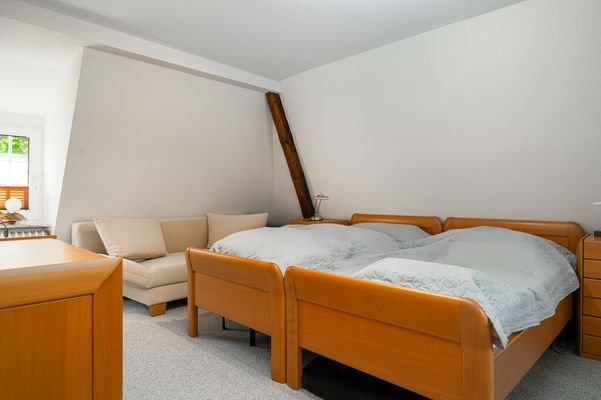 Kinderzimmer (DG)