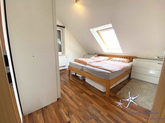 Schlafzimmer 1.0