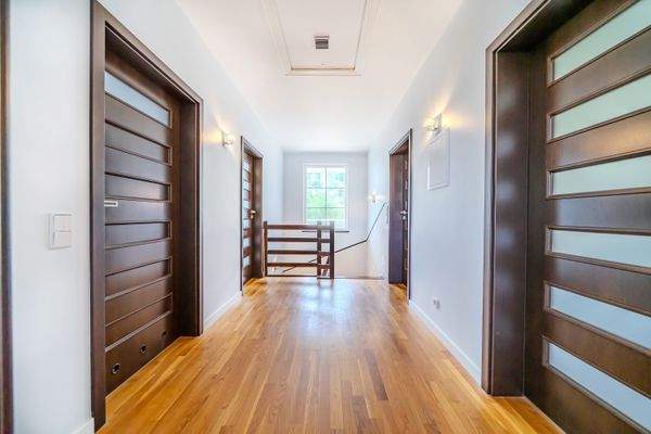 Großzügiger Flurbereich im Obergeschoss