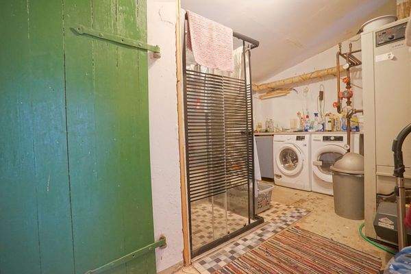 HWR mit WC und Dusche