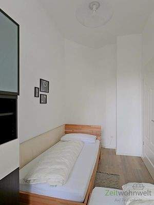 kleines Zimmer, hinteres Bett