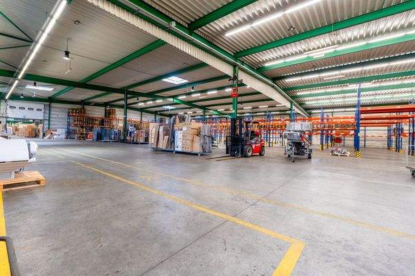 e5477c7e-958d-44d5-af44-c63d3d85f728_original