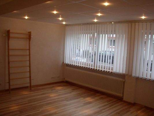 Raum 2 (Büro / Gymnastik)