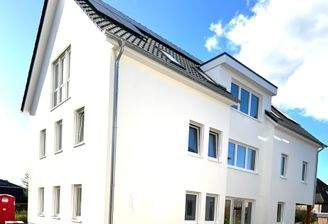 Seitenansicht Haus 5 Innenhof.jpg