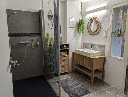 Badezimmer EG