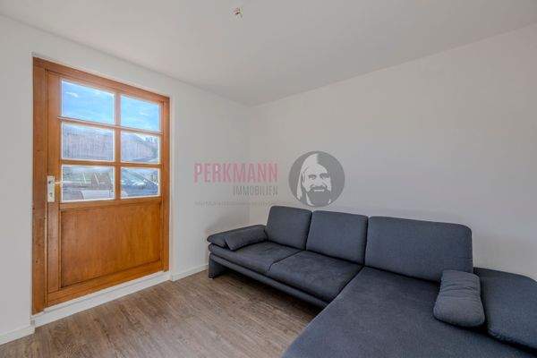 Büro/Gästezimmer mit separaten Eingang