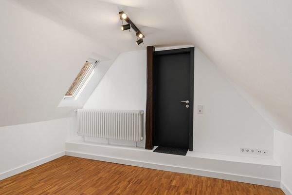 Zimmer 5 im Dachgeschoss (7,14m²)
