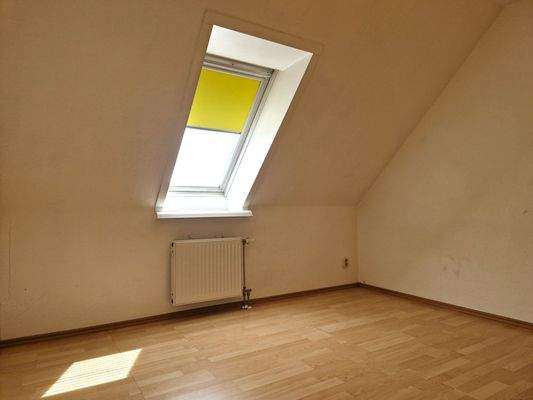 Weiteres Zimmer im Dachgeschoss