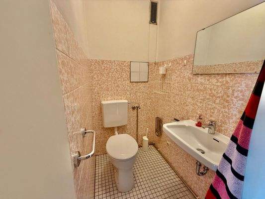 Toilette als extra Raum