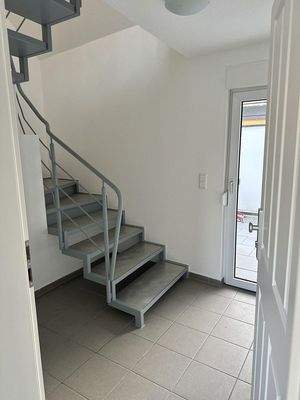 Eigener Hauseingang mit Terass