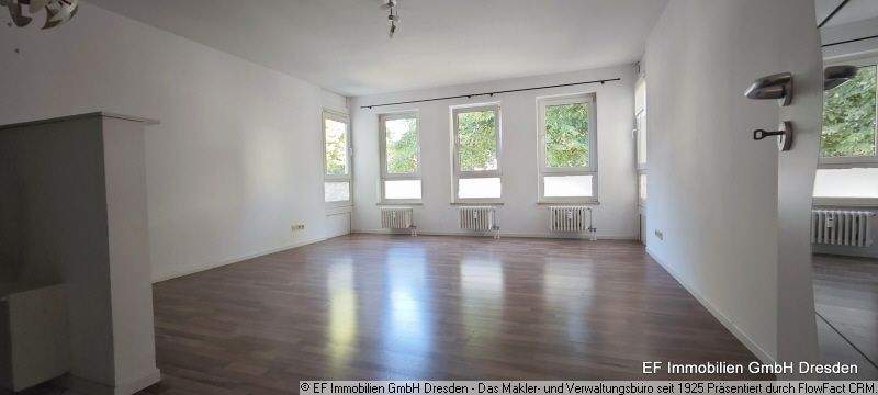 Whg 13 - Wohn- und Schlafzimmer (1)